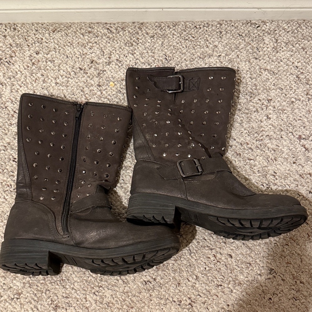 Bedazzled grey Boots